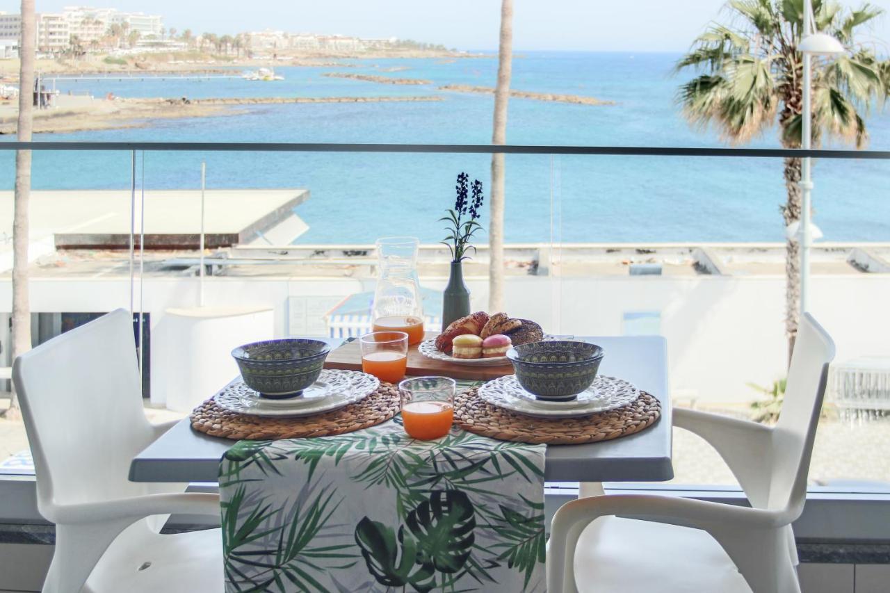 Apartmán Phaedrus Living Seaview Luxury Flat Lighthouse 53 Paphos Exteriér fotografie